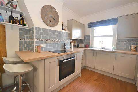 1 bedroom maisonette for sale, South Walks Road, Dorchester