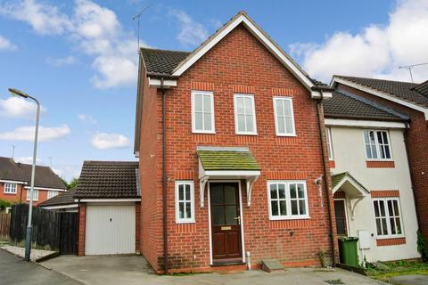 3 bedroom end of terrace house to rent, Armscote Grove, Hatton Park