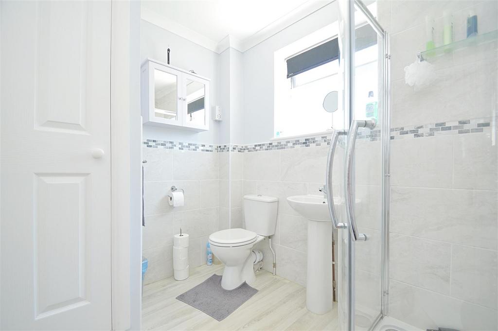 Shower Room.jpg