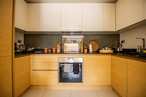 39, Marlowe House Kingsley Walk, Cambridge, CB5 8NY