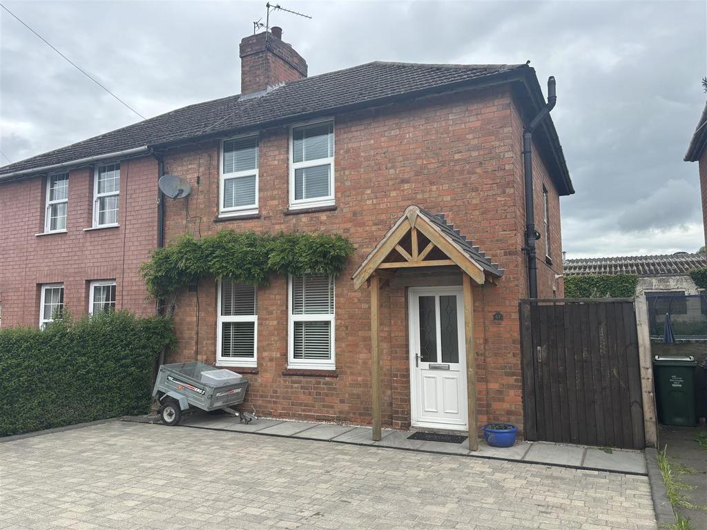 Sandford Road, Syston, Leics 3 bed semidetached house for sale £265,000