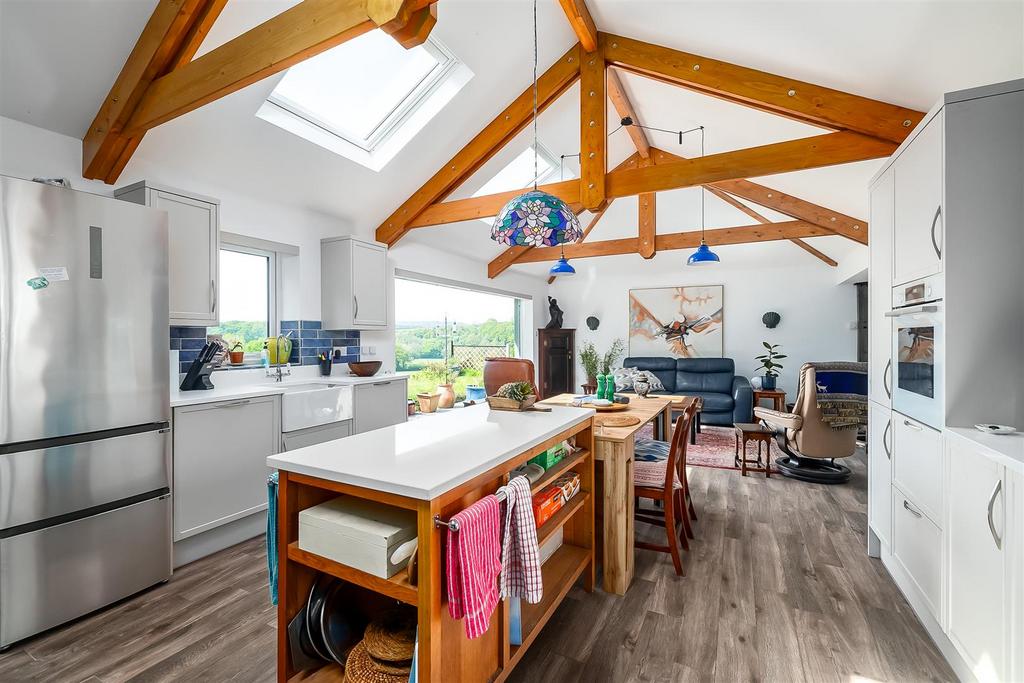 Latchley, Tamar Valley 3 bed bungalow for sale £500,000