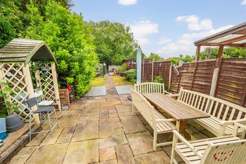 202 Benhill Road, Sutton, SM1 3SA