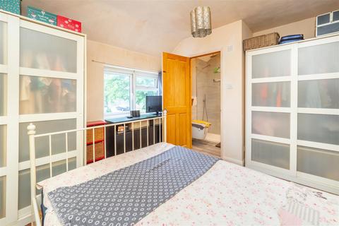 202 Benhill Road, Sutton, SM1 3SA