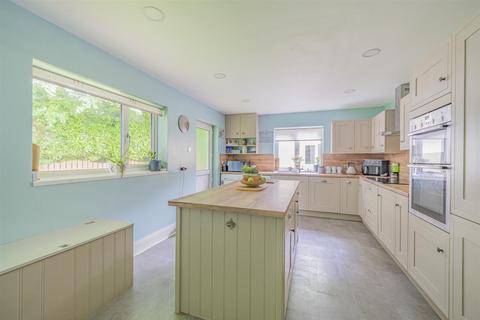 Hillcrest The Down, Bere Alston, Yelverton, PL20 7HG
