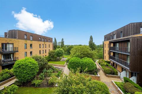 2 bedroom apartment for sale, Johnson Court, Kidbrooke SE9