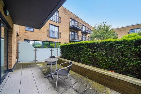 2 bedroom apartment for sale, Johnson Court, Kidbrooke, SE9