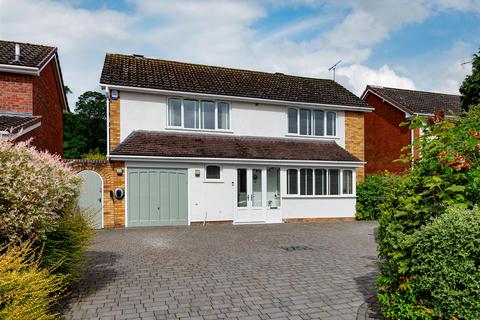 4 bedroom detached house for sale, 27 Beech Drive, Shifnal, TF11 8HJ