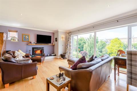 5 bedroom detached house for sale, College Avenue, Maidstone