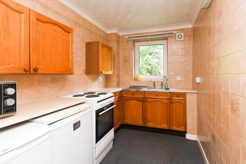 2 bedroom retirement property for sale, 37 Beechwood Court, Corfton Drive, Tettenhall, Wolverhampton, WV6 8PE