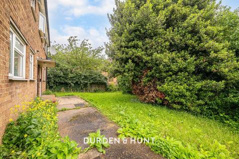 1 bedroom apartment for sale, Albert Road, Buckhurst Hill, IG9