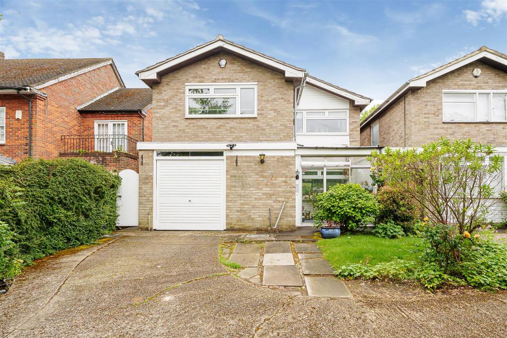 Elstree Road, Bushey WD23 4 bed house for sale £730,000