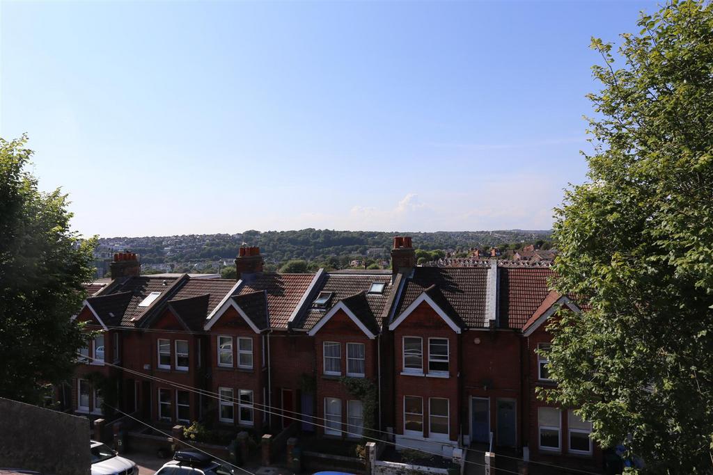 8 Osborne Road view.jpg