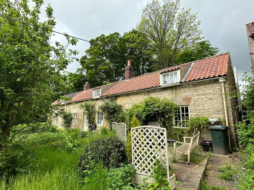 Water Lane, Huttons Ambo, York 4 bed cottage for sale £415,000