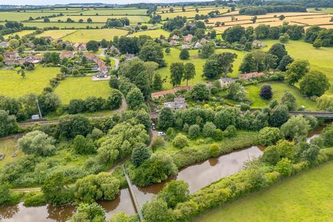 4 bedroom cottage for sale, Water Lane, Huttons Ambo, York