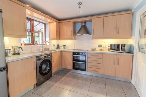 3 bedroom detached house for sale, Ganton Close, Mapperley, Nottingham