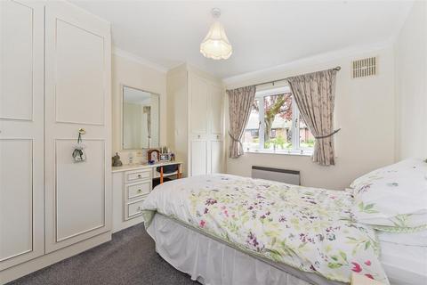 1 bedroom retirement property for sale, Winchester Road, Andover