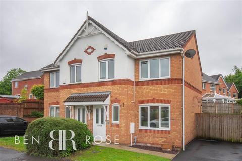 3 bedroom semi-detached house for sale, Woodlark Drive, Chorley