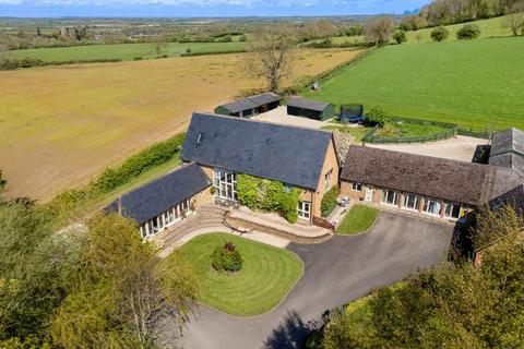 4 bedroom detached house for sale, Shenington Road, Upper Tysoe