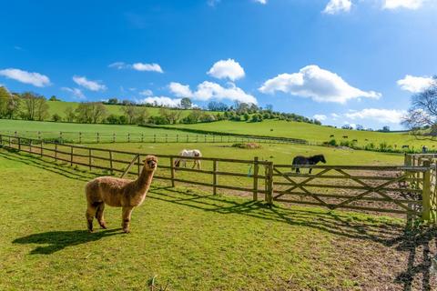 4 bedroom detached house for sale, Shenington Road, Upper Tysoe