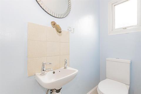 135 Crayford Road, Crayford, Dartford, DA1 4AS
