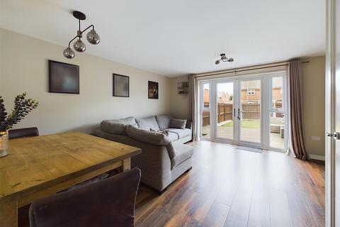 3 bedroom end of terrace house for sale, Derwentwater Road, Gateshead NE8