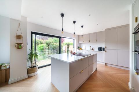 35 Box End Road, Kempston, Bedford, MK43 8RP