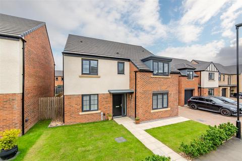 4 bedroom detached house for sale, Winder Drive, Hazlerigg, NE13