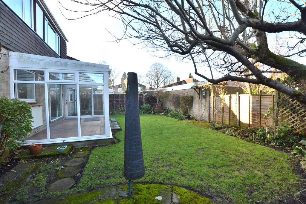 5 Velmead Road Garden.JPG