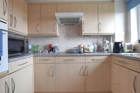 1 bedroom retirement property for sale, Cranfield Road, Bexhill-On-Sea