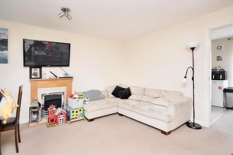 3 bedroom end of terrace house for sale, Catterick Close, Corby NN18