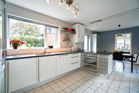 4 bedroom detached house for sale, Mary Lane South, Great Bromley