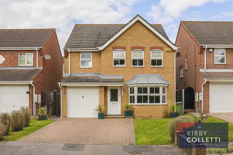 25 Bloomfield Road, Cheshunt, Waltham Cross, EN7 6WH