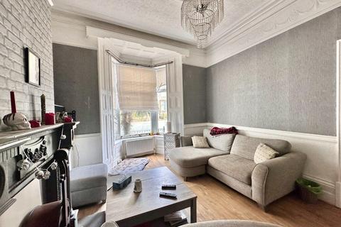 4 bedroom terraced house for sale, Padiham Road, Burnley