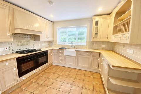 4 bedroom house for sale, Tree Tops, Ellesmere Road, Harmer Hill, Shrewsbury, SY4 3EB