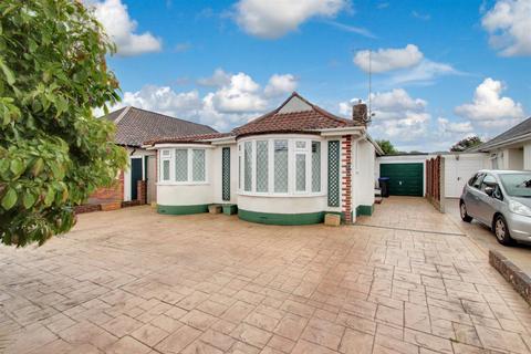 5 Wadhurst Drive, Goring By Sea, Worthing, BN12 4XA