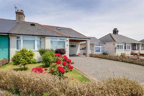 4 bedroom semi-detached bungalow for sale, Greenfield Avenue, Whitchurch, Cardiff