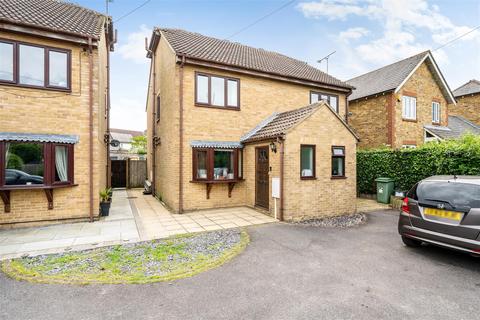 2 bedroom semi-detached house for sale, Marsham Close, Harrietsham