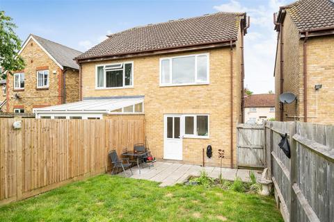 2 bedroom semi-detached house for sale, Marsham Close, Harrietsham