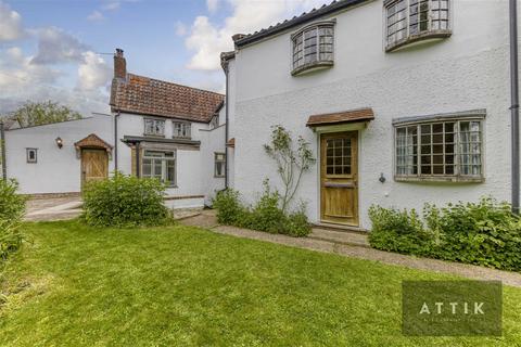 3 bedroom cottage for sale, Church Farm Lane, Halesworth