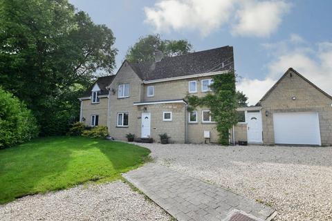 Arkadia Cirencester Road, Fairford, GL7 4BS