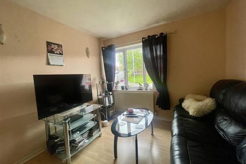 40 Bentham Way, Mapplewell, Barnsley, S75 5QA