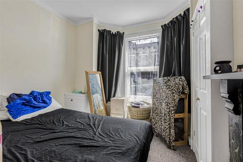 2 bedroom terraced house for sale, Audley Street, Reading