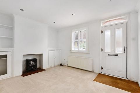 2 bedroom terraced house to rent, Quakers Hall Lane, Sevenoaks TN13 3TY