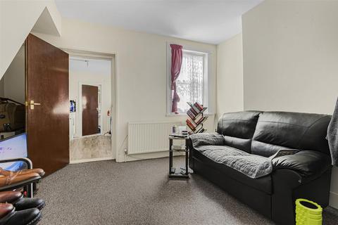 3 bedroom terraced house for sale, Prince Of Wales Avenue, Reading