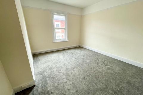 2 bedroom apartment to rent, Park Lane, Swindon