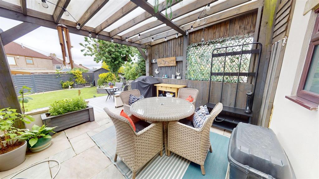 Patio / Pergola