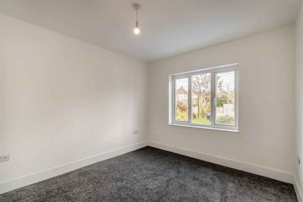 8542260-interior12.jpg