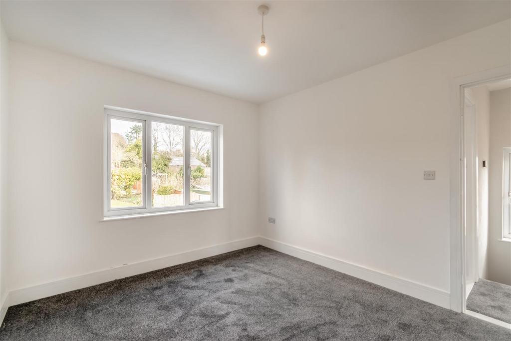 8542260-interior13.jpg