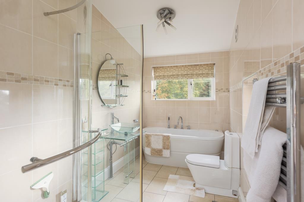 Bedroom 1 En Suite